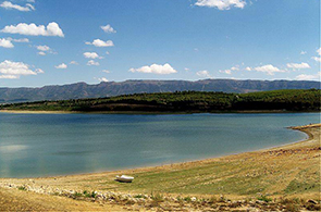 Lac au mont Serj
