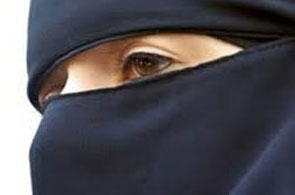 niqabee 9 5