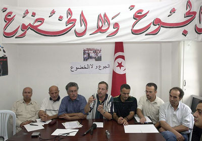 Grève de la faim de novembre-décembre 2005; islamistes et laïques unis contre la dictature. Ils sont aujourd'hui des adversaires irréductibles.