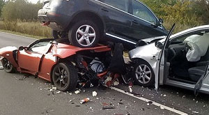 accident de la route 4 24