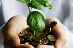 Le gouvernement étudie les moyens de libérer le potentiel de la microfinance, pour lutter contre l'exclusion financière, développer les régions intérieures et consolider le tissu économique.