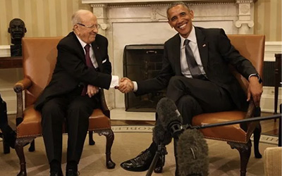 Poignée de main Obama - Caid Essebsi 