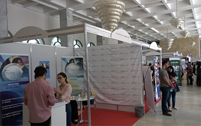 Salon de l'étudiant algérien.