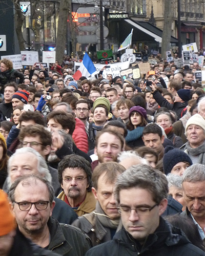Marche-republicaine-Abdellatif-Ben-Salem1-