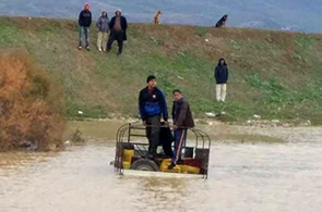 Voiture tombee dans un oued