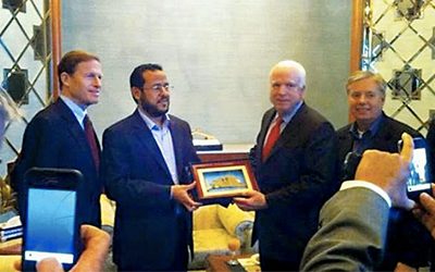 John Mc Cain et Abdelhakim Belhaj