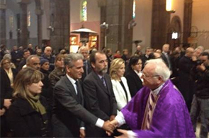 Messe à Tunis à la mémoire des victimes de l'attentat du Bardo.