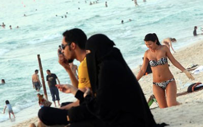 niqab plage 8 20