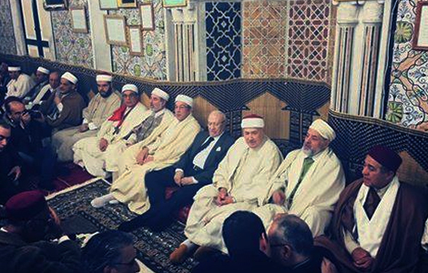Caid-Essebsi-au-Mosaulee-Belhassen-Chedli-Banniere