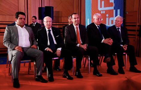 Caid-Essebsi-et-son-comite-de-soutien-Banniere