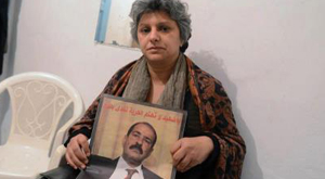 Me Basma Khalfaoui, veuve du martyr Chokri Belaïd, leader du Parti des patriotes démocrates (Watad) se dirigera aujourd'hui vers midi heures à l'Assemblée nationale constituante (Anc) pour demander la démission du gouvernement.