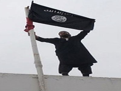 Drapeau salafiste Faculté Manouba 