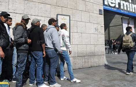immigres tunisiens europe banniere 12 13