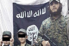 Djihadiste-Khaled-Charouf-et-ses-enfants