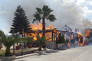 Incendie-cafe-Berges-du-Lac