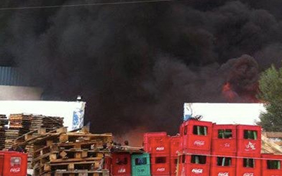 Incendie-usine-Coca-Cola-a-Megrine