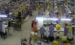 Les patrons tunisiens déplorent 120.000 emplois non satisfaits dans l’industrie